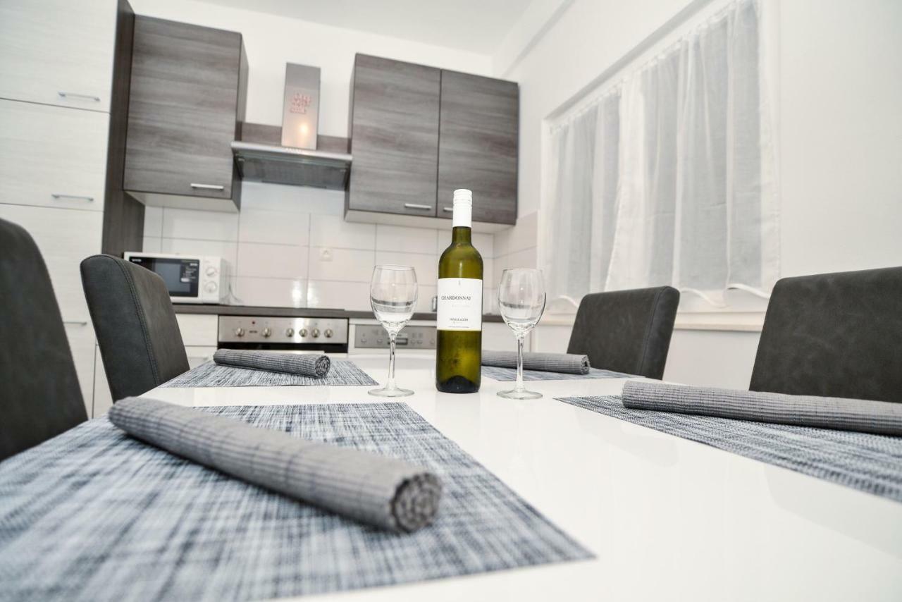 Luxury Apartments Boduja Sukošan Dış mekan fotoğraf